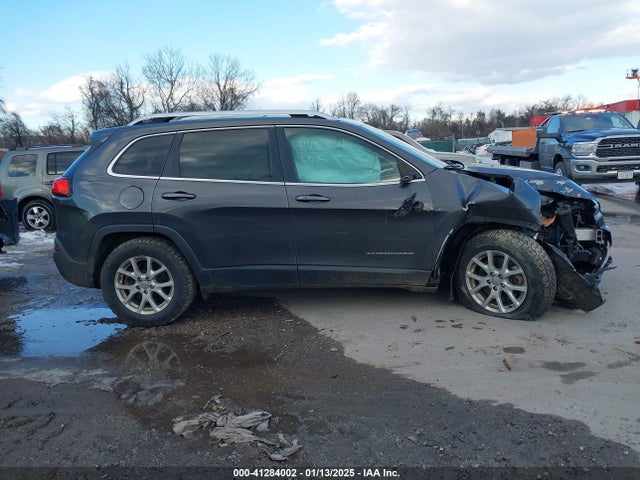 Jeep Cherokee Latitude 2015 1C4PJMCSXFW752634 Image 13