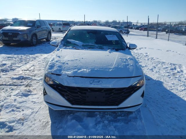 KMHLM4AJ2PU083249 Hyundai Elantra Hybrid Blue
