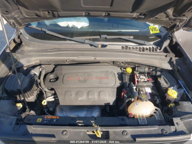 ZACCJAAT9GPD04442 Jeep Renegade Sport