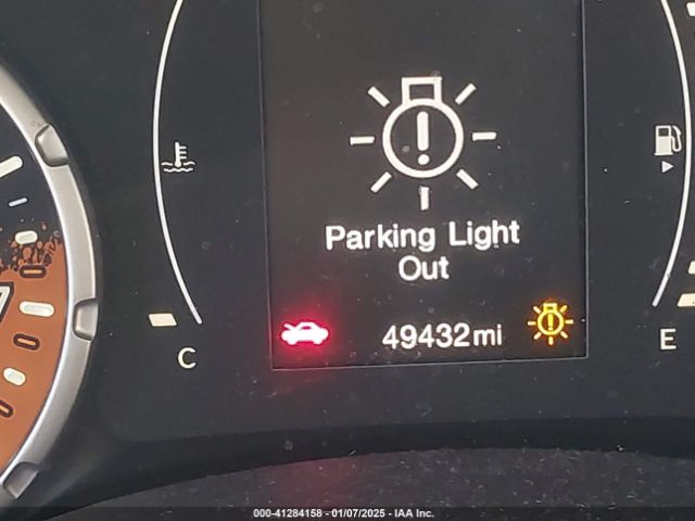 ZACCJAAT9GPD04442 Jeep Renegade Sport