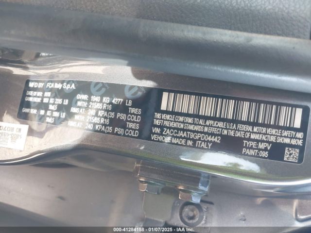 ZACCJAAT9GPD04442 Jeep Renegade Sport