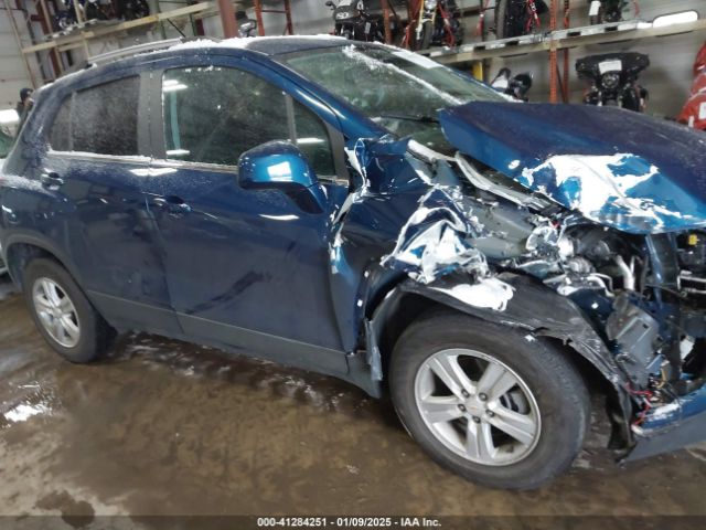 KL7CJPSB9LB330369 Chevrolet Trax Awd Lt