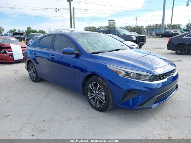 KIA Forte Lxs 2024 3KPF24AD0RE779319 Image 1