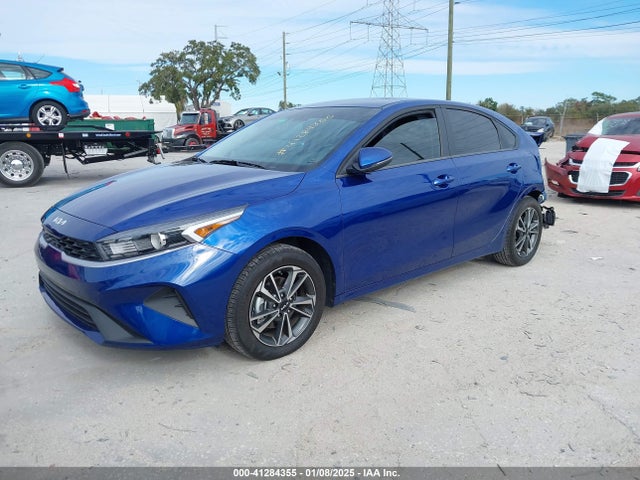 KIA Forte Lxs 2024 3KPF24AD0RE779319 Image 2