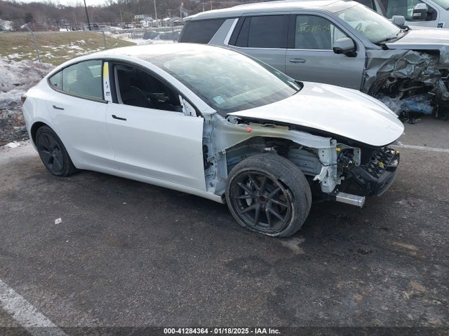 2023 TESLA MODEL 3 5YJ3E1EA4PF701092 Photo 0