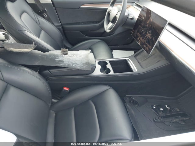 2023 TESLA MODEL 3 5YJ3E1EA4PF701092 Photo 4
