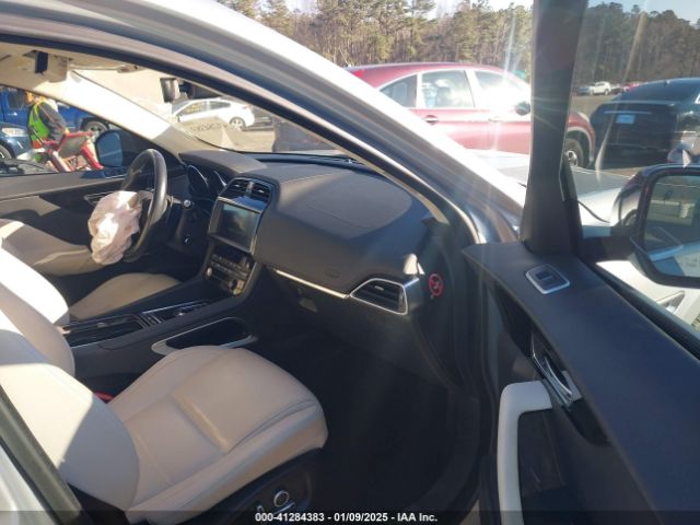 2019 JAGUAR F-PACE SADCK2GX8KA391700 Photo 4