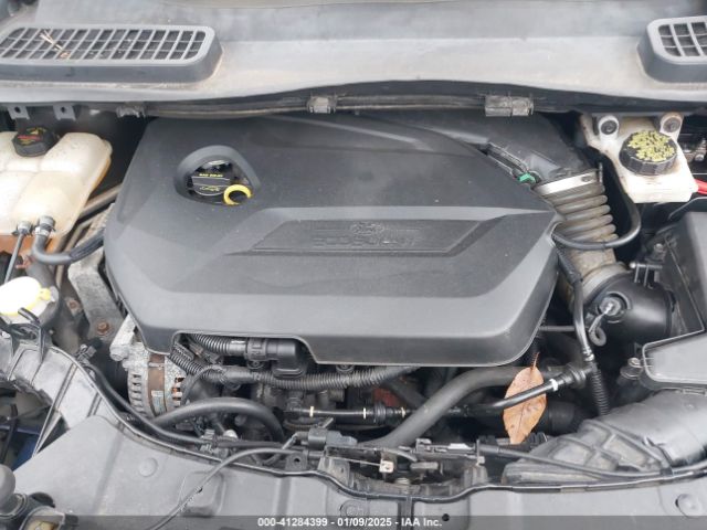1FMCU9GX4EUD47870 Ford ESCAPE SE