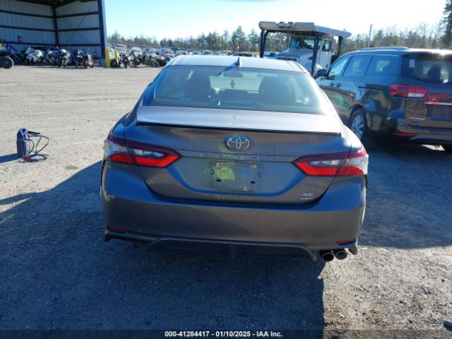 4T1G11BK2MU045452 Toyota Camry Se Awd