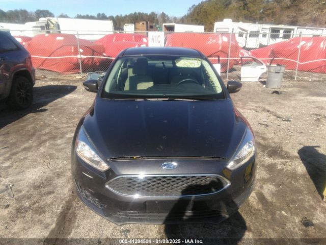 1FADP3F24HL341621 Ford FOCUS SE