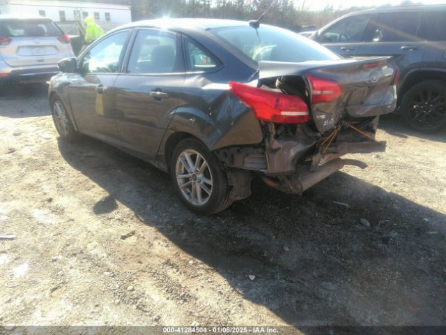 1FADP3F24HL341621 Ford FOCUS SE