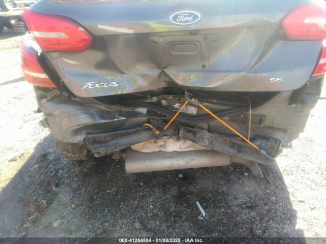 1FADP3F24HL341621 Ford FOCUS SE