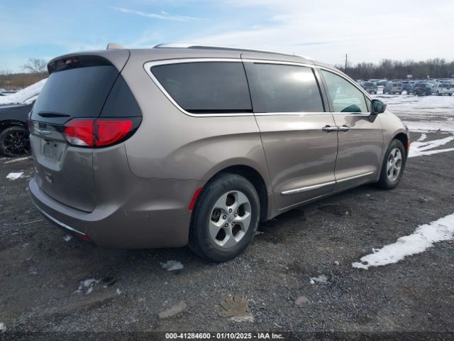 2017 CHRYSLER PACIFICA 2C4RC1EGXHR835504 Photo 3