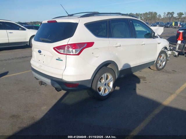 Ford ESCAPE SE 2014 1FMCU0G91EUB83412 Image 4