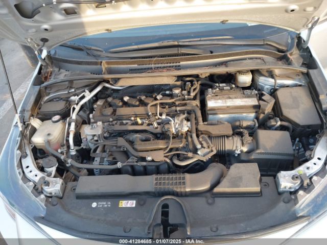 JTNK4RBE4K3047183 Toyota COROLLA SE
