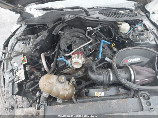 1FA6P8AM1G5205447 Ford Mustang V6
