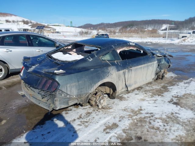 1FA6P8AM1G5205447 Ford Mustang V6