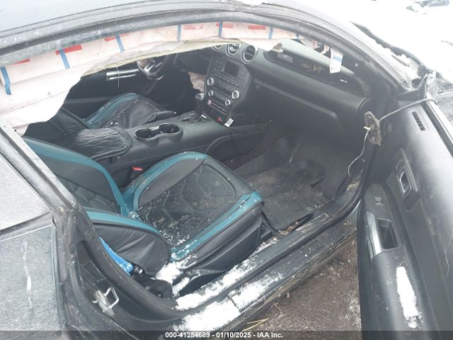 1FA6P8AM1G5205447 Ford Mustang V6