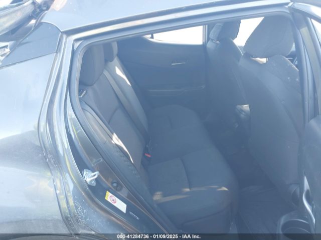 NMTKHMBX9JR049424 Toyota C-HR XLE