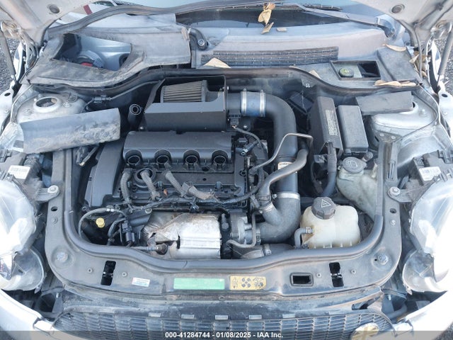 2009 MINI COOPER S CLUBMAN WMWMM33579TP73734 Photo 9