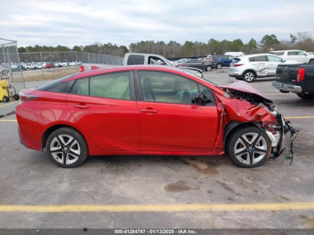 JTDKARFU4H3540949 Toyota Prius Three Touring