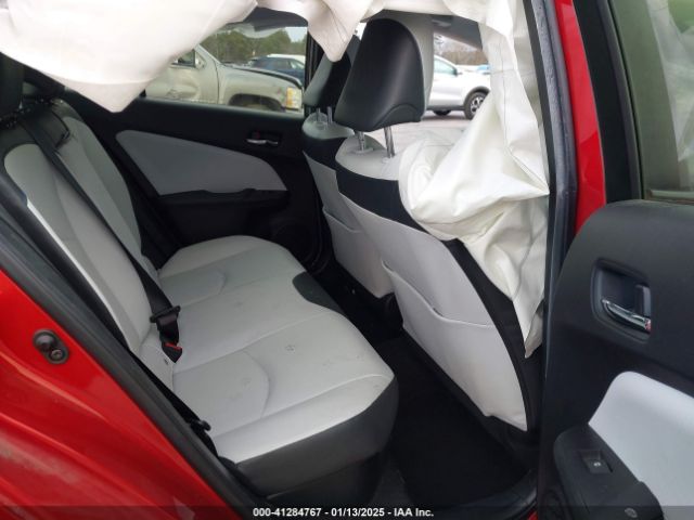 JTDKARFU4H3540949 Toyota Prius Three Touring