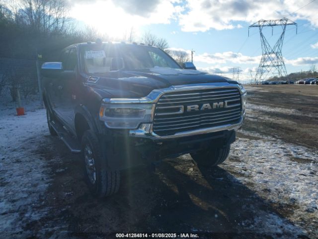 3C6UR5FJ8NG171013 RAM 2500 Laramie  4x4 6'4 Box
