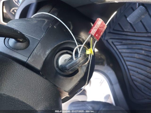 1FMCU9GXXGUB93569 Ford ESCAPE SE