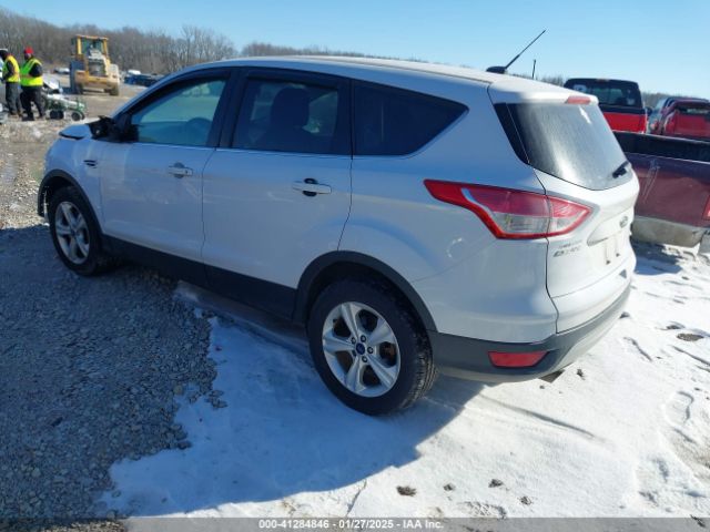 1FMCU9GXXGUB93569 Ford ESCAPE SE