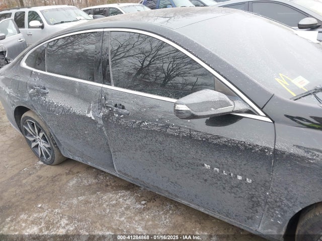 1G1ZE5ST5HF159403 Chevrolet MALIBU 1LT