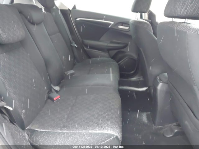 Honda FIT LX 2015 3HGGK5H56FM735434 Image 8
