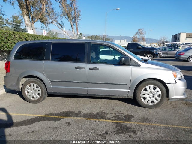 Dodge Grand Caravan American Value Pkg 2016 2C4RDGBG8GR356484 Image 13