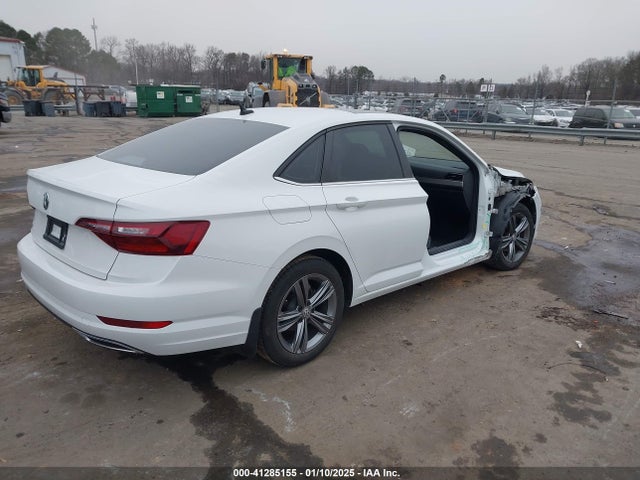 3VWC57BU8LM089029 Volkswagen Jetta 1.4t R-line/1.4t S/1.4t Se
