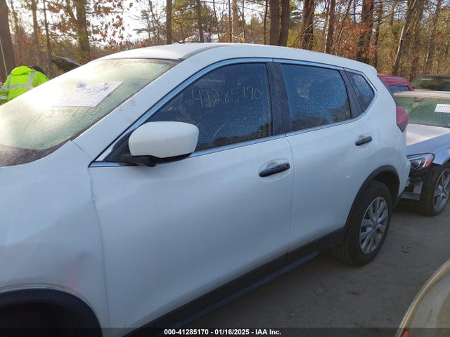 Nissan ROGUE S 2017 JN8AT2MV6HW012597 Image 14