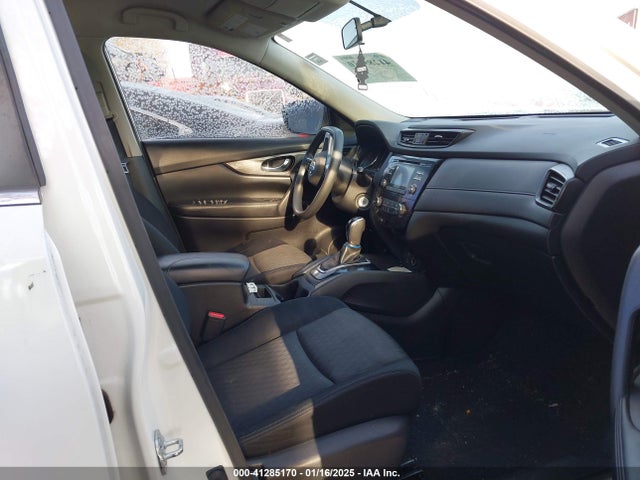 Nissan ROGUE S 2017 JN8AT2MV6HW012597 Image 5