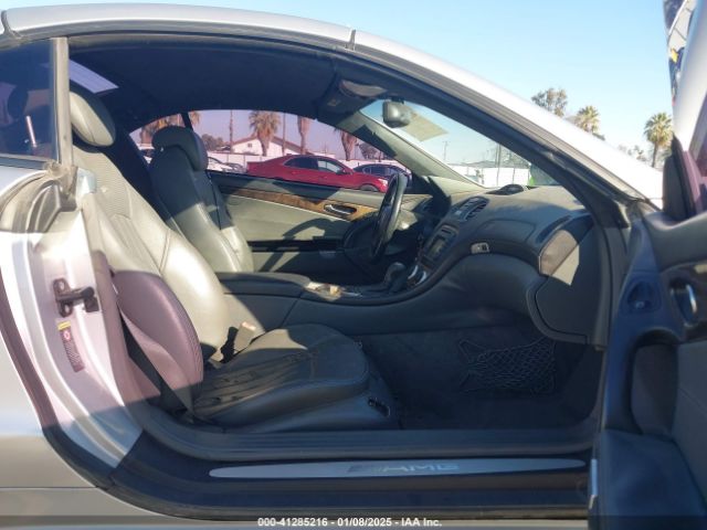 2004 MERCEDES-BENZ SL 55 AMG WDBSK74F14F076497 Photo 4