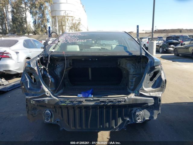 4T1BF1FK5EU852295 Toyota CAMRY LE