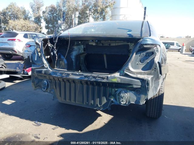 4T1BF1FK5EU852295 Toyota CAMRY LE