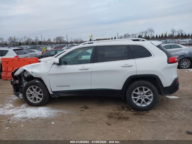 1C4PJMCS1FW787742 Jeep Cherokee Latitude