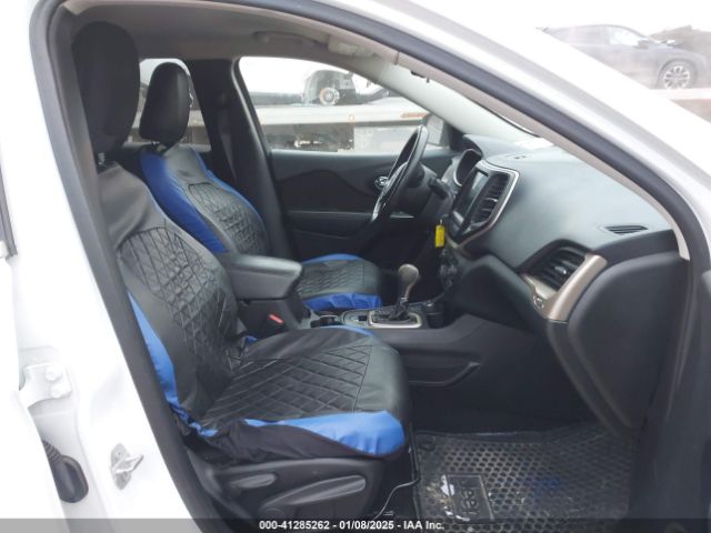 1C4PJMCS1FW787742 Jeep Cherokee Latitude