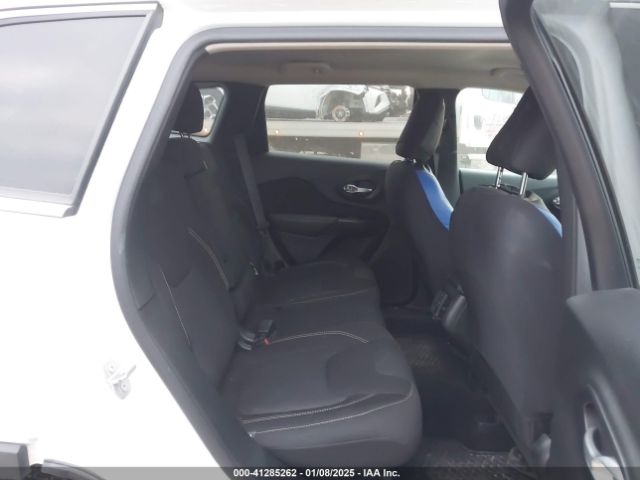 1C4PJMCS1FW787742 Jeep Cherokee Latitude