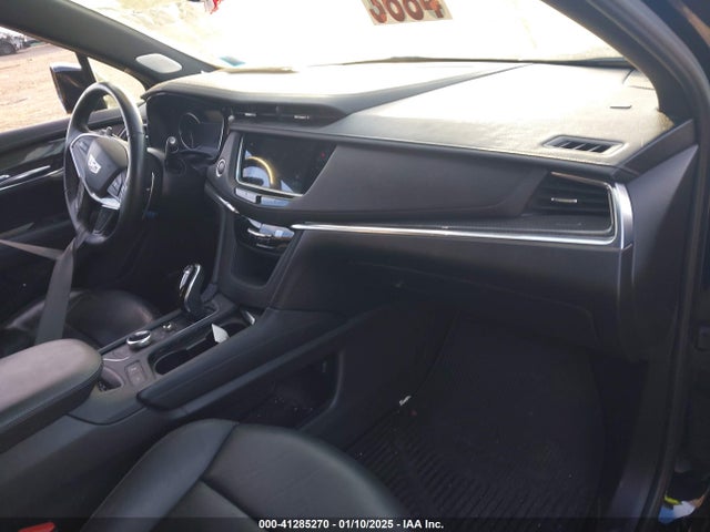 2021 CADILLAC XT5 1GYKNGRS5MZ145067 Photo 4
