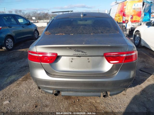 SAJAK4BV2HCP15615 Jaguar Xe 35t Prestige