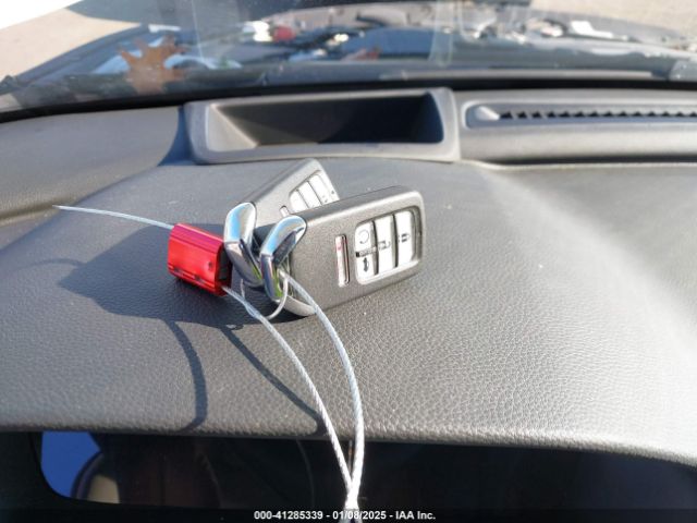 1HGCV3F96JA014262 Honda Accord Hybrid Touring