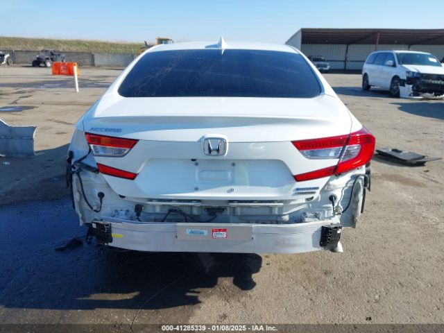 1HGCV3F96JA014262 Honda Accord Hybrid Touring