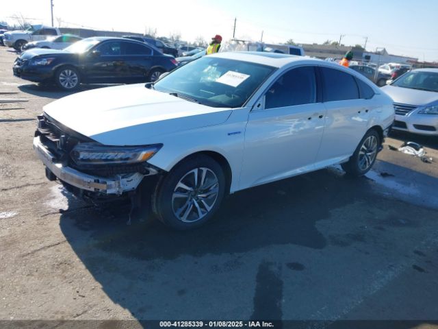 1HGCV3F96JA014262 Honda Accord Hybrid Touring