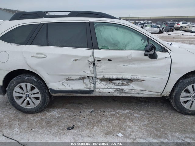 Subaru Outback 2.5i Premium 2019 4S4BSAFC4K3321854 Image 6