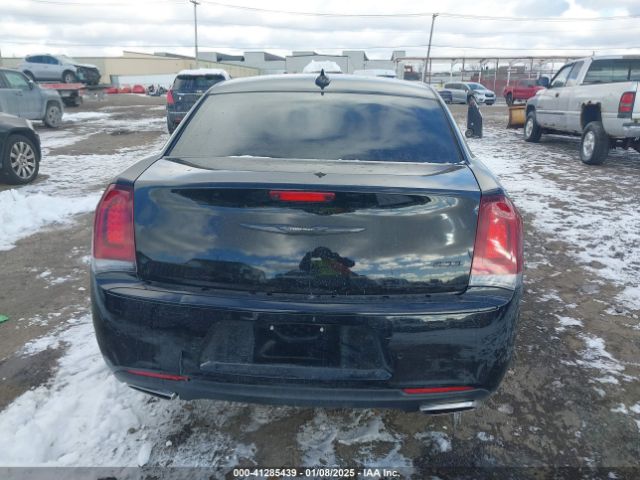 2C3CCADG6PH613901 Chrysler 300 Touring L