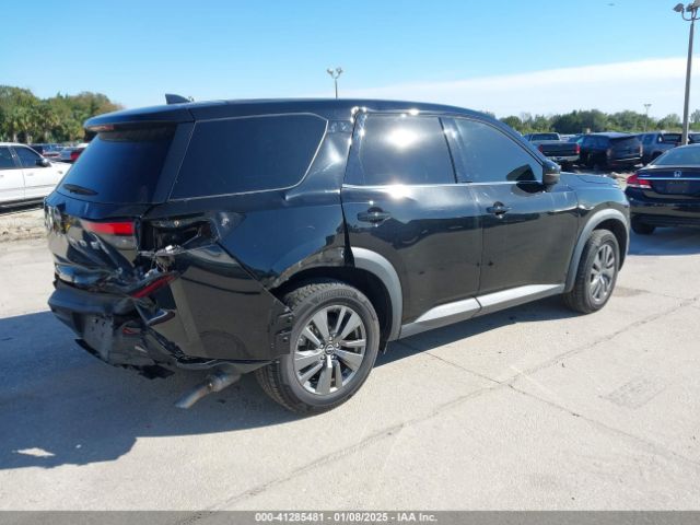 5N1DR3AA1NC201021 Nissan Pathfinder S 2wd