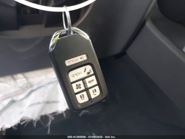 JHMZC5F35JC009384 Honda Clarity Plug-in Hybrid Touring